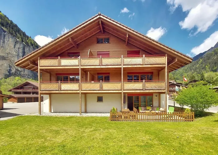 Apartment Breithorn - Charming Home - Free Parking & Wifi